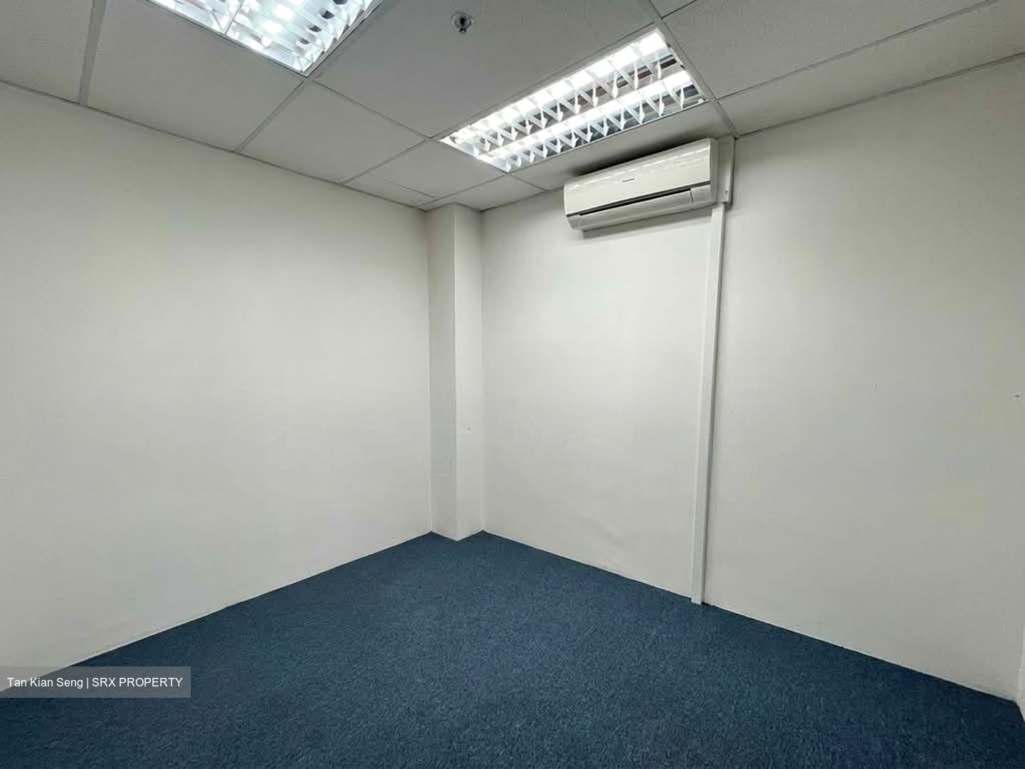 Primz Bizhub (D25), Office #572589391